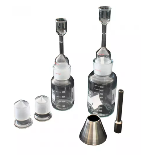 Конус, трамбівка та пікнометри для визначення водопоглинання та середньої густини